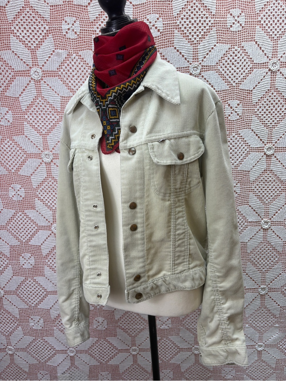 Vintage 70s GWG Cream Corduroy Jacket | Union Made Canada